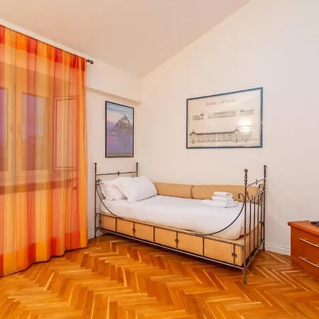 Skyline Penthouse With Private Rooftop * Řím
