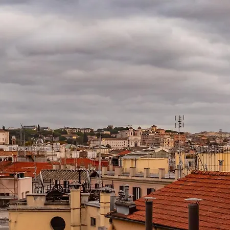 Skyline Penthouse With Private Rooftop Daire