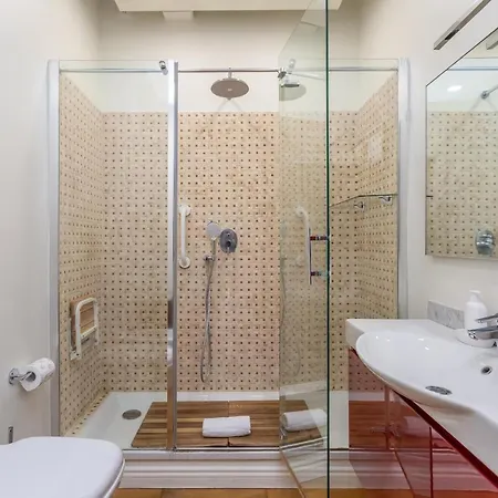 Skyline Penthouse With Private Rooftop Rome