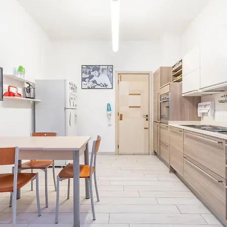 Daire Skyline Penthouse With Private Rooftop *