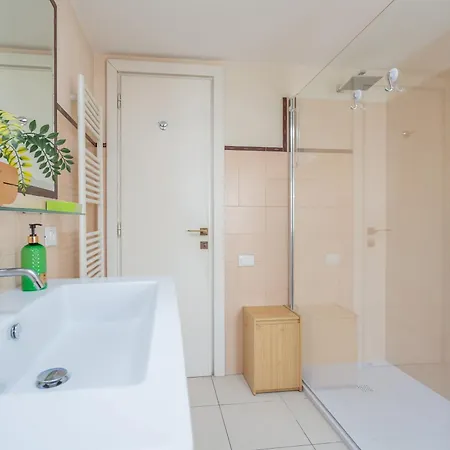Skyline Penthouse With Private Rooftop Daire Roma