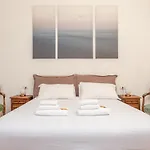 Appartamento Skyline Penthouse With Private Rooftop *
