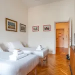 Skyline Penthouse With Private Rooftop *