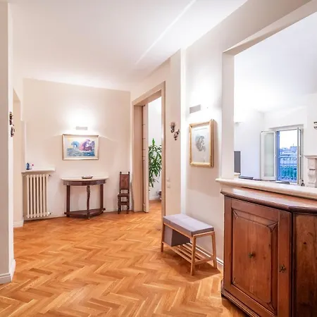 Skyline Penthouse With Private Rooftop * Rom
